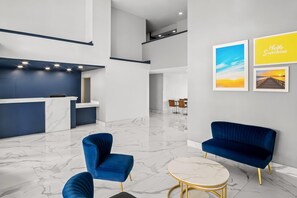 Lobby - Days Inn by Wyndham Dallas Plano (Plano)