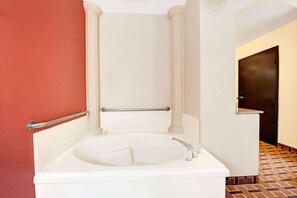 Deluxe Studio Suite, 1 King Bed, Non Smoking | Desk, laptop workspace, iron/ironing board, free WiFi