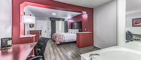 Habitación superior, 1 cama King size, hidromasaje (Smoke Free) | Escritorio, cortinas blackout, cunas gratuitas y wifi gratis