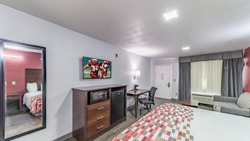 Superior kamer, 1 kingsize bed met slaapbank (Smoke Free) | Een bureau, verduisterende gordijnen, gratis babybedden, gratis wifi