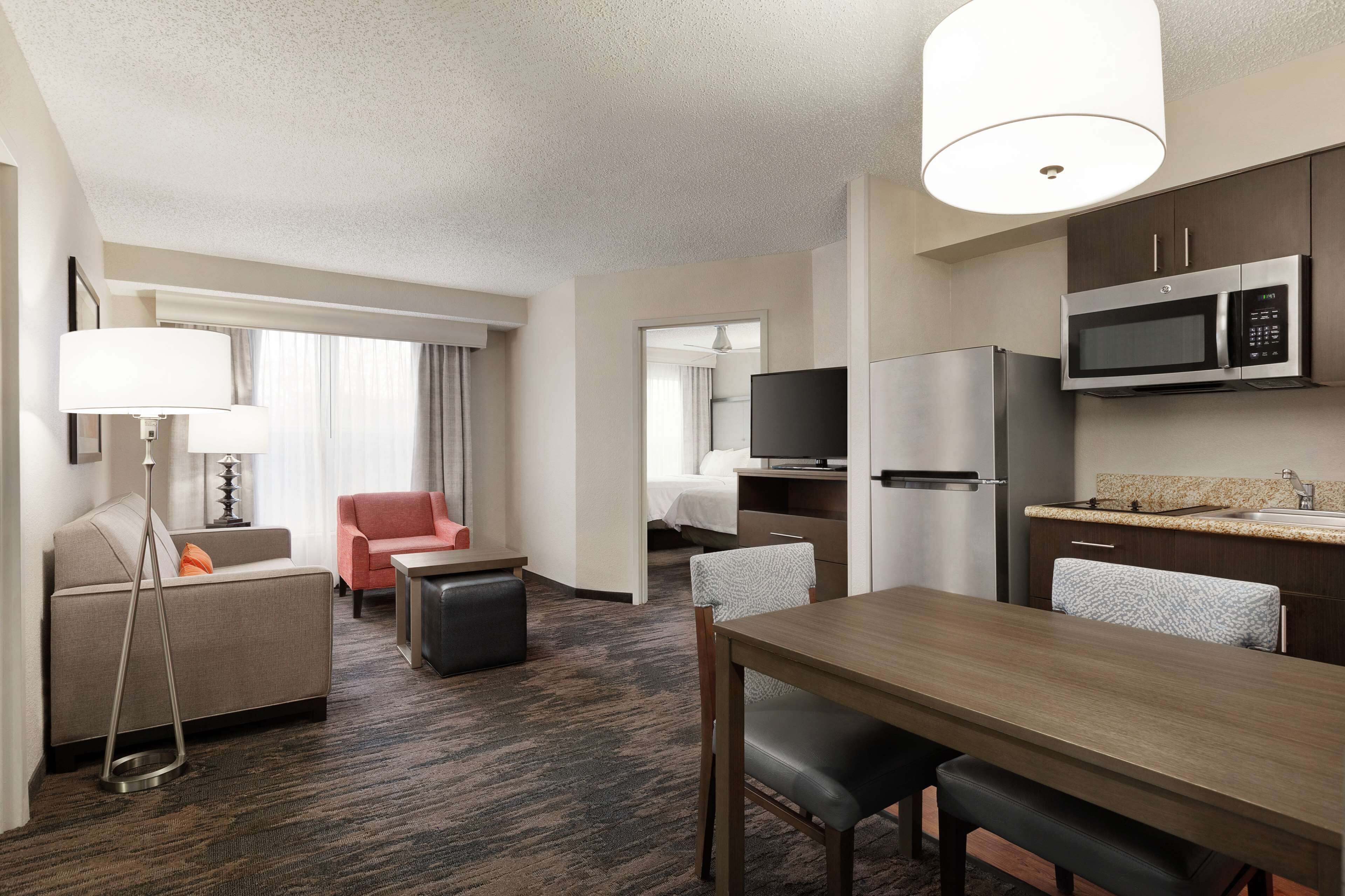 suite, 2 bedrooms, non smoking | living area | 43-inch tv with satellite channels, netflix, hulu