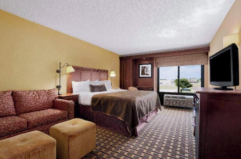 Coffres-forts dans les chambres, bureau