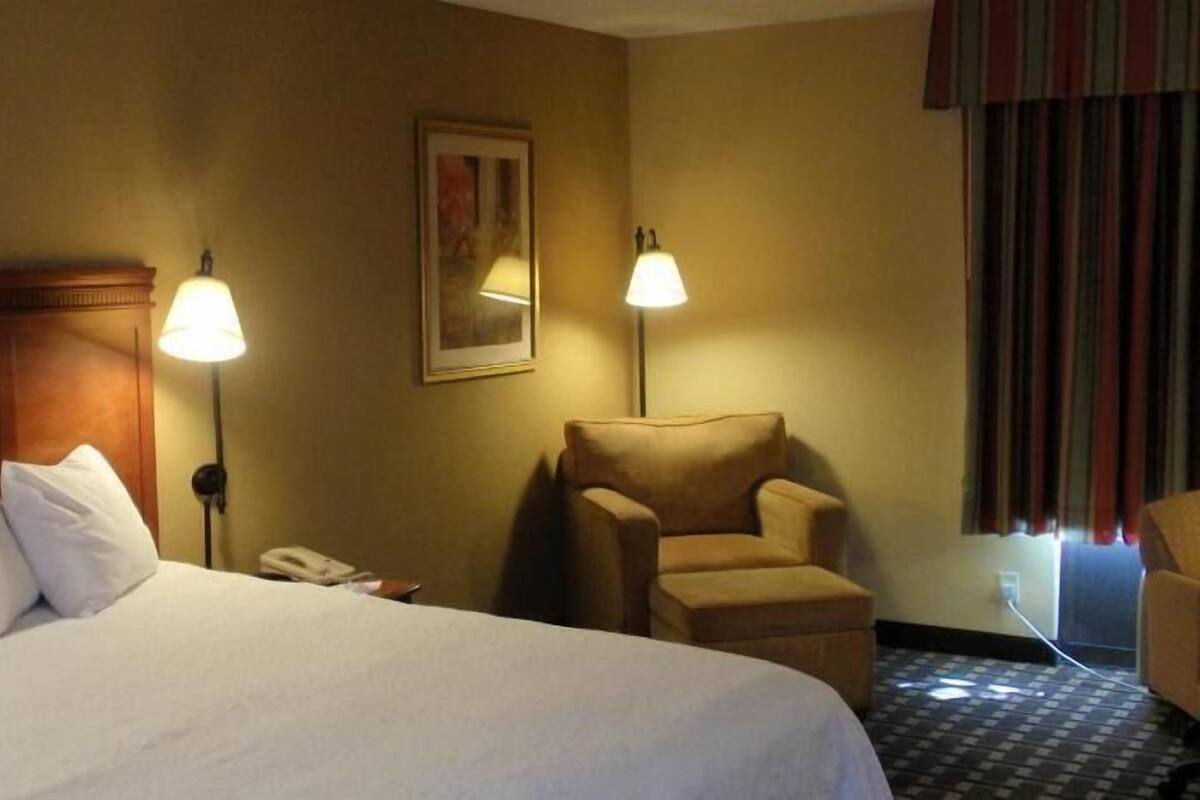 Coffres-forts dans les chambres, bureau