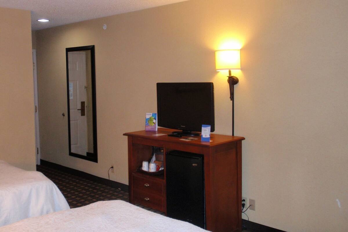 Coffres-forts dans les chambres, bureau