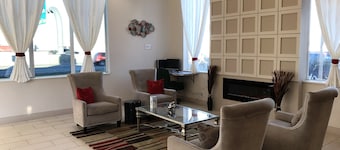 Ramada by Wyndham Draper