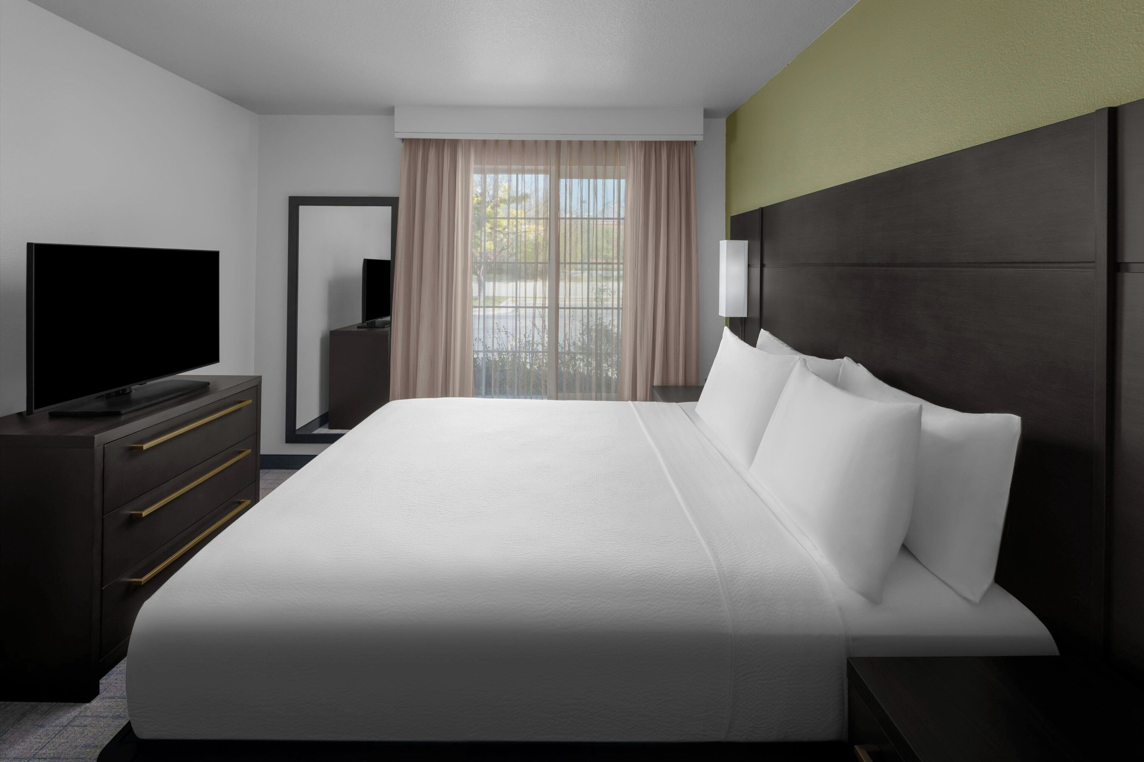 1 bedroom, desk, laptop workspace, blackout curtains