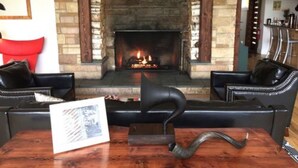 Lobby - Mountain Road Resort (Stowe)