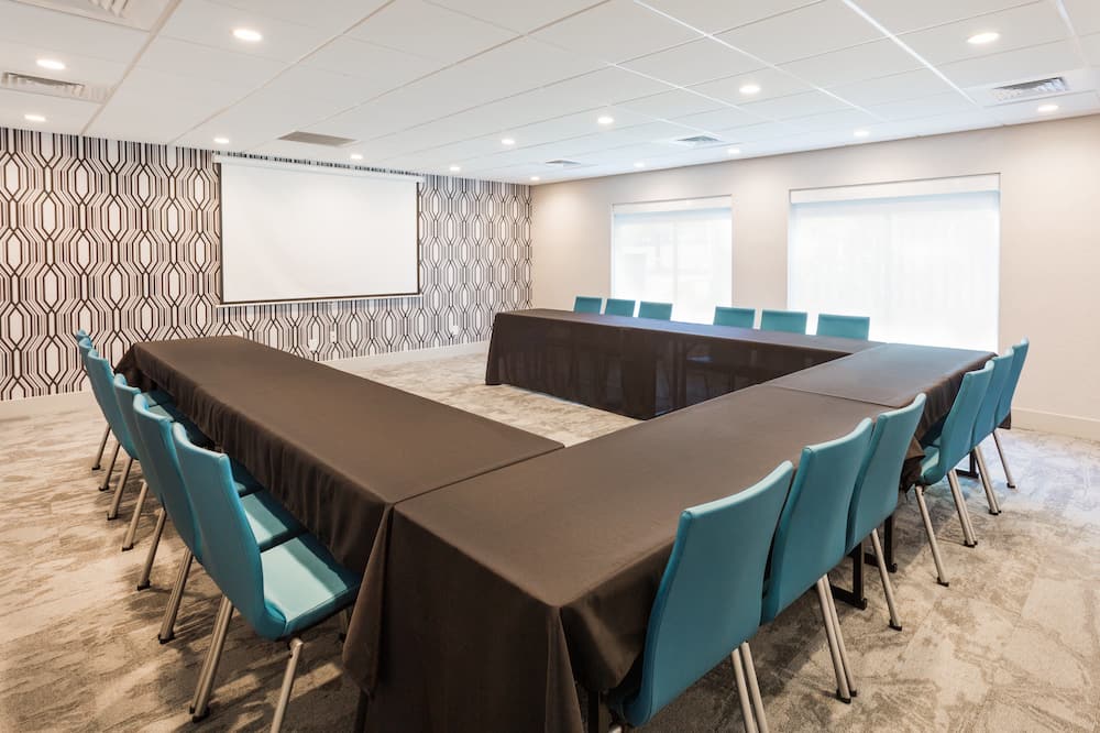 Holiday Inn Express Lorton by IHG