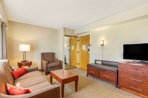 Suite, 1 King Bed, Non Smoking
