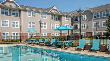 Seasonal outdoor pool