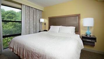 Premium bedding, in-room safe, desk, blackout curtains