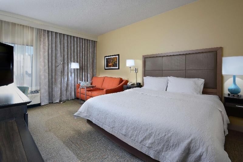 Premium bedding, in-room safe, desk, blackout curtains