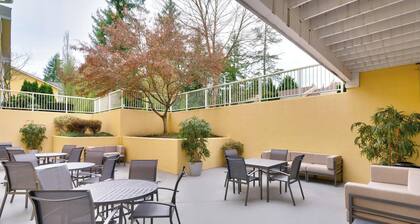 Fairfield Inn & Suites by Marriott Seattle Bellevue/Redmond