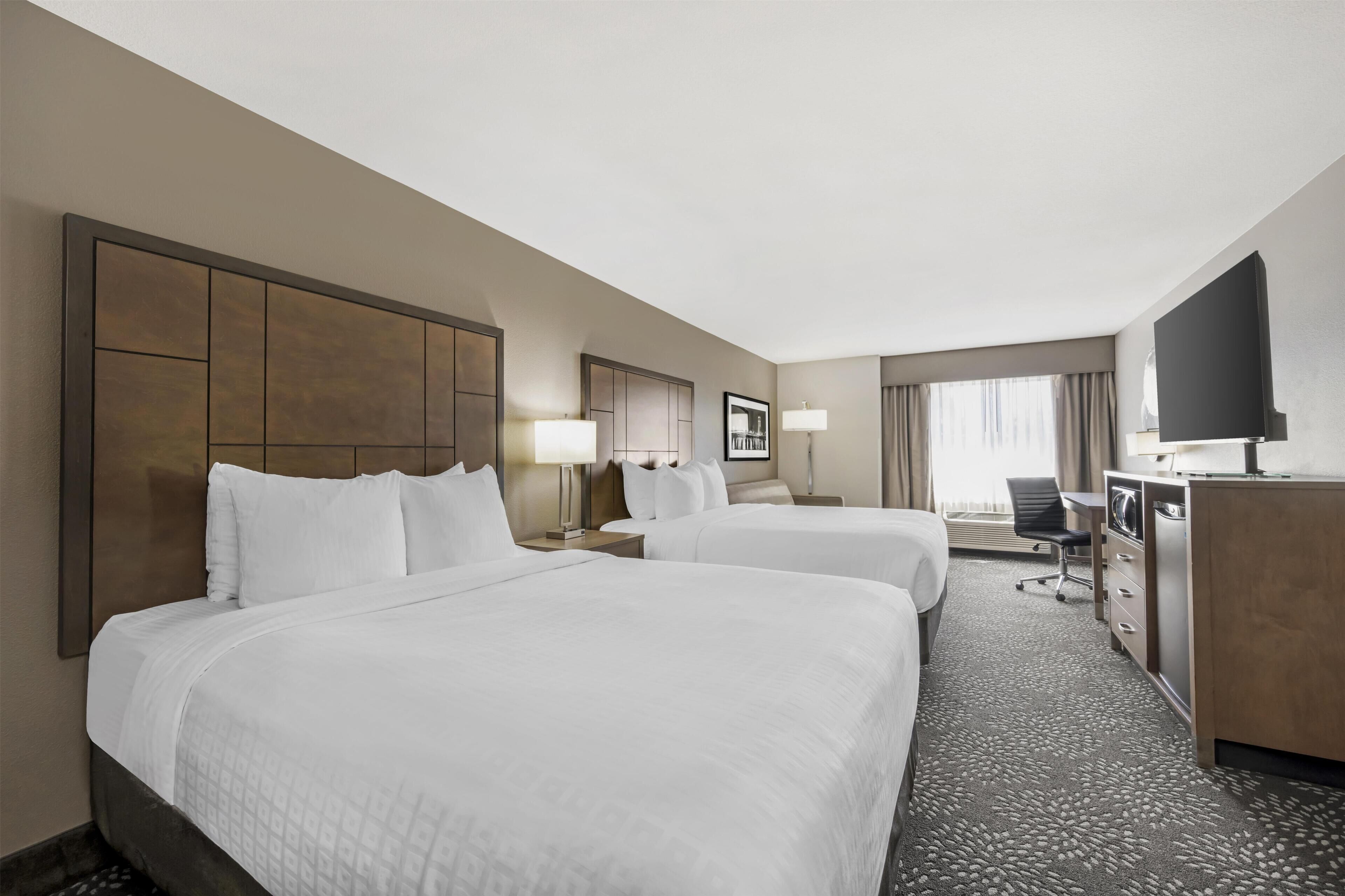 Standard Room, 2 Queen Beds, Non Smoking, Refrigerator & Microwave (with Sofabed) | Premium bedding, down comforters, desk, laptop workspace