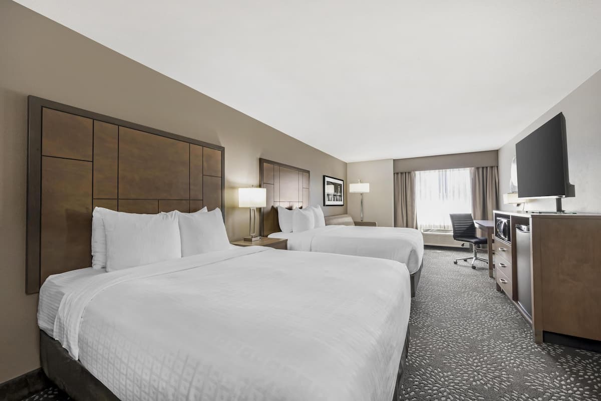 Standard Room, 2 Queen Beds, Non Smoking, Refrigerator & Microwave (with Sofabed) | Premium bedding, down comforters, desk, laptop workspace