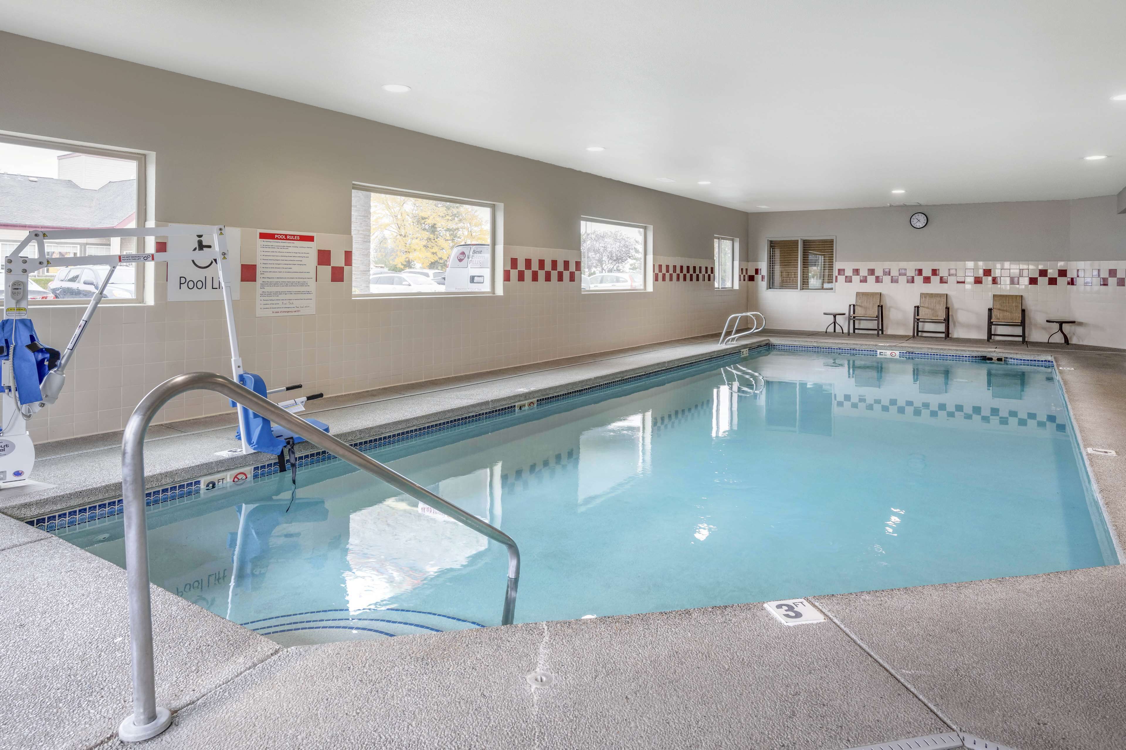 indoor pool