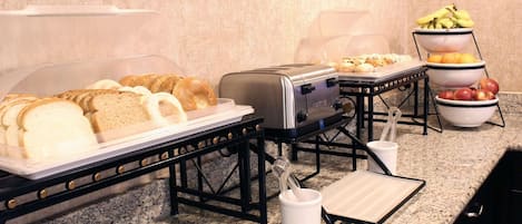 Gratis kontinental frukost varje dag