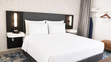 Zimmer, 1 King-Bett, barrierefrei, Nichtraucher | Zimmersafe, Bügeleisen/Bügelbrett, kostenlose Babybetten