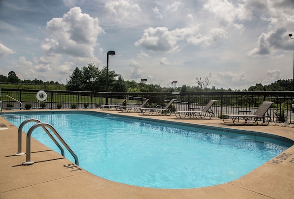 Seasonal outdoor pool