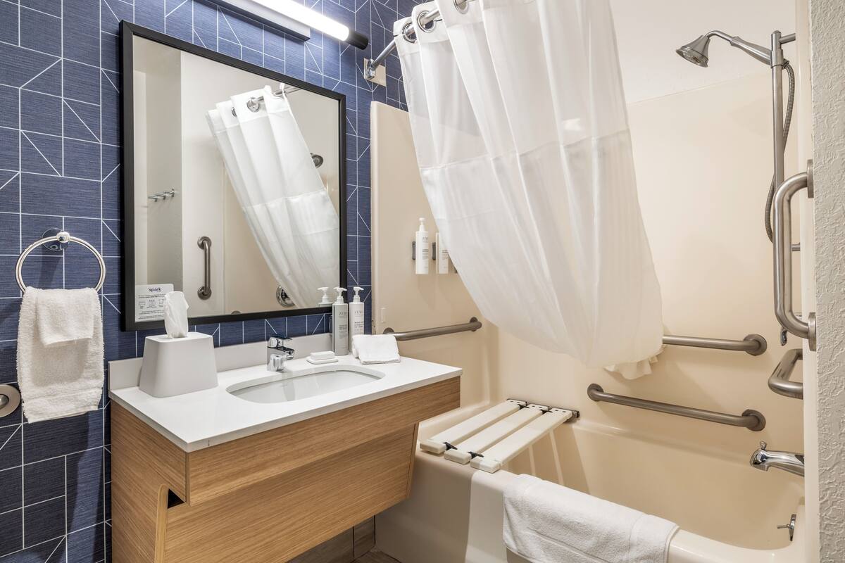 room, 2 queen beds, accessible, bathtub | 1 bedroom, desk, iron/ironing board, free wifi