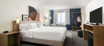 Spark by Hilton La Crosse Onalaska