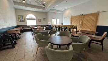 Free buffet breakfast