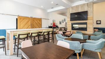 Café da manhã com buffet grátis