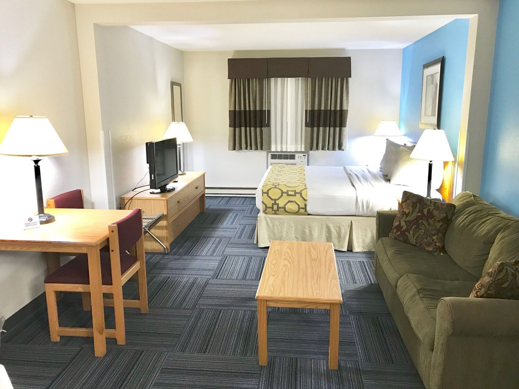 In-room safe, desk, iron/ironing board, free cribs/infant beds