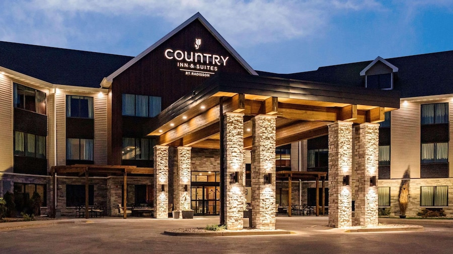 Country Inn & Suites by Radisson, Appleton, WI