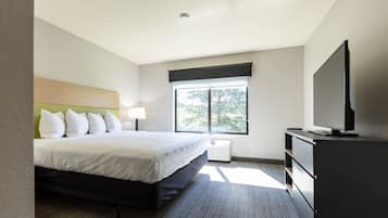 1 bedroom, hypo-allergenic bedding, down comforters, desk