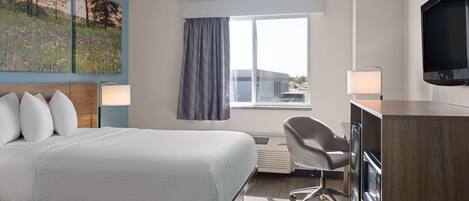 Room, 1 Double Bed, Non Smoking | Desk, laptop workspace, iron/ironing board, free cribs/infant beds