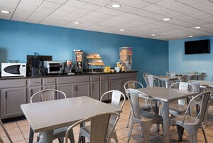 Desayuno continental incluido todos los días 