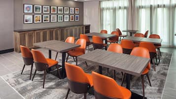 Daily buffet breakfast (USD 10.00 per person)