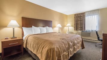 Camera Standard, 1 letto king, non fumatori | Cassaforte in camera, una scrivania, ferro/asse da stiro