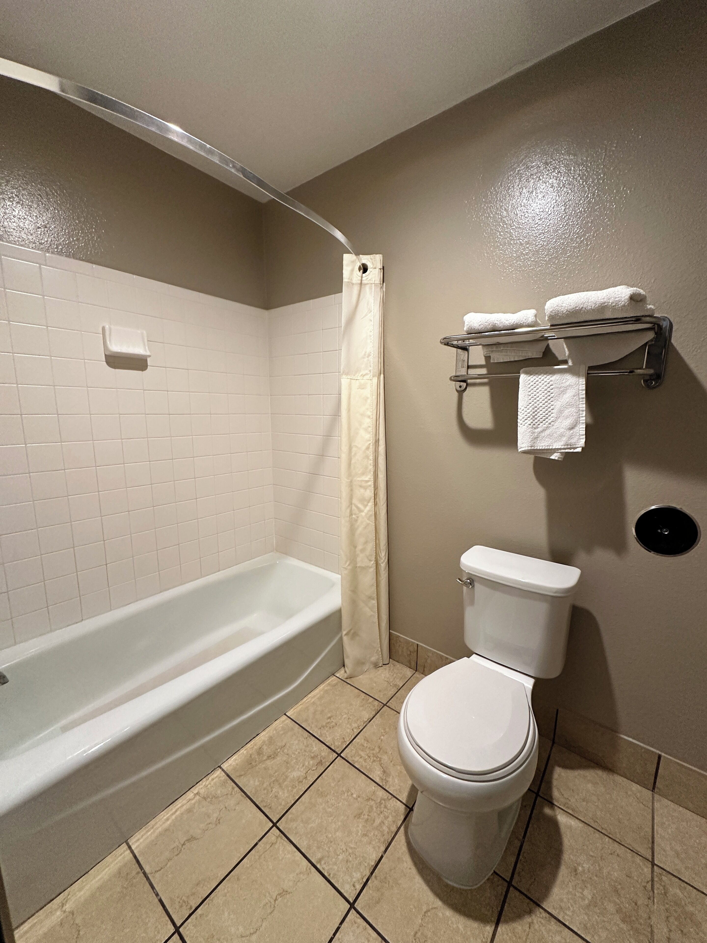 Foto - Rodeway Inn & Suites Madison East