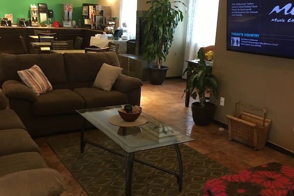 Desayuno continental todos los días (con cargo)