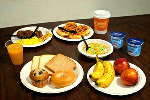 Free daily buffet breakfast