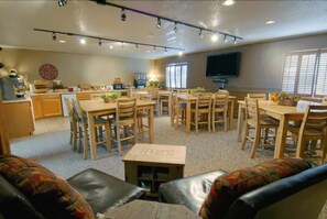 Desayuno completo incluido todos los días