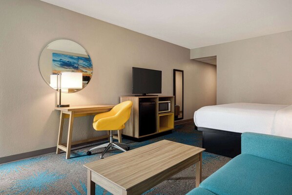 Room, 1 King Bed, Non Smoking
