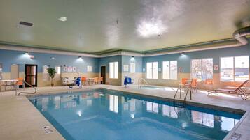 Una piscina techada