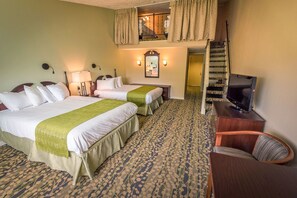 Loft, Garden View | Desk, blackout drapes, iron/ironing board, free WiFi - Fox Ridge Resort (North Conway)