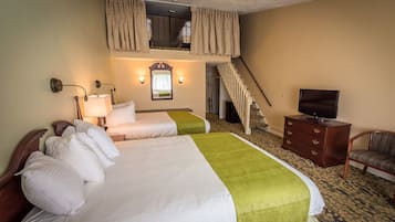 Loft, Garden View | Desk, blackout drapes, iron/ironing board, free WiFi