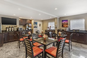 Free daily buffet breakfast