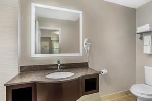 Standard Room, 2 Double Beds, Non Smoking, Refrigerator | Bathroom | Free toiletries, hair dryer, towels