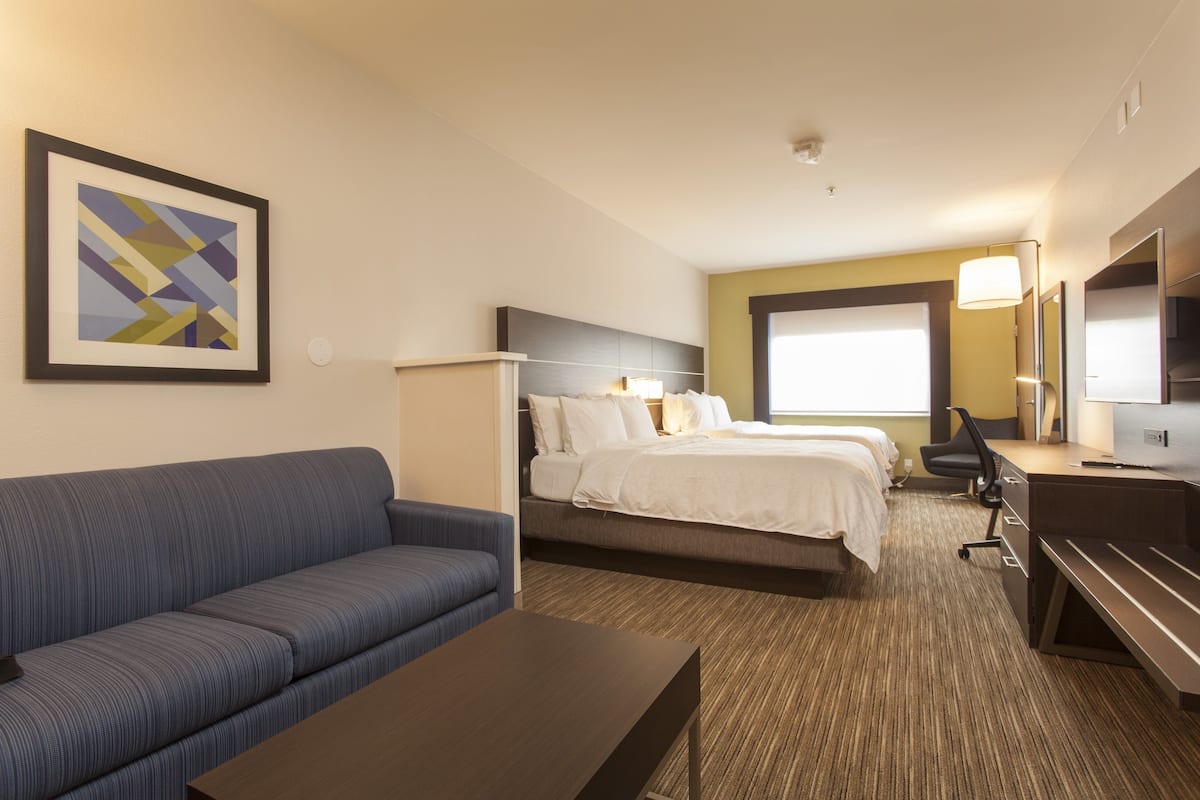 In-room safe, desk, soundproofing, iron/ironing board