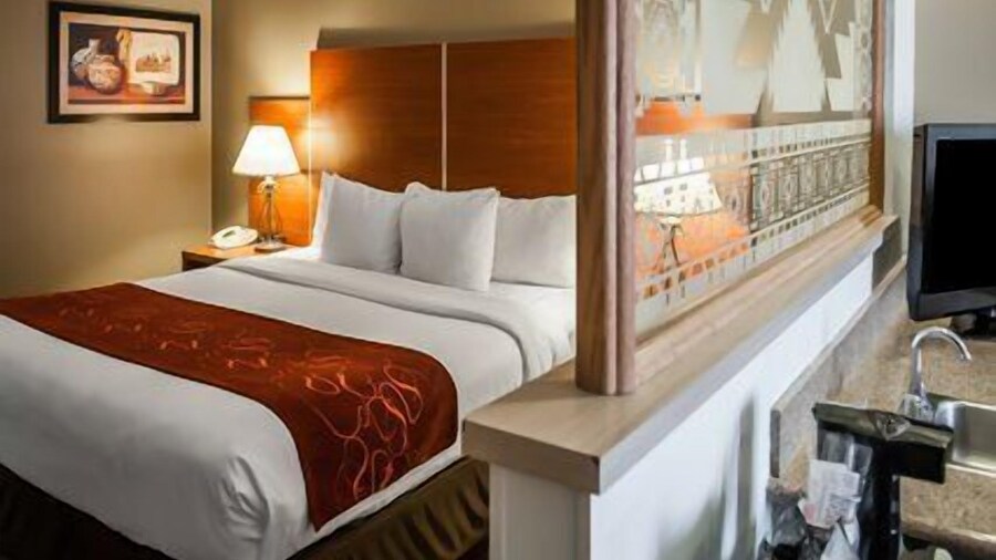 Holiday Inn Express & Suites Santa Fe by IHG