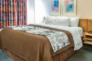 Desk, iron/ironing board, free WiFi, bed sheets - Sleep Inn University (Las Cruces)