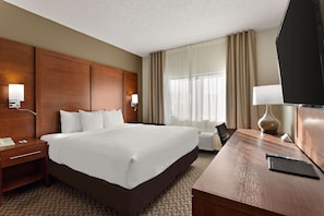 Suite, Non Smoking | In-room safe, desk, laptop workspace, blackout curtains