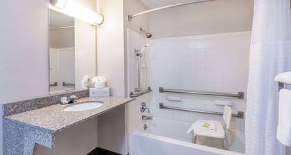 Days Inn by Wyndham Los Lunas