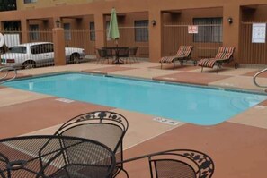 Seasonal outdoor pool, sun loungers